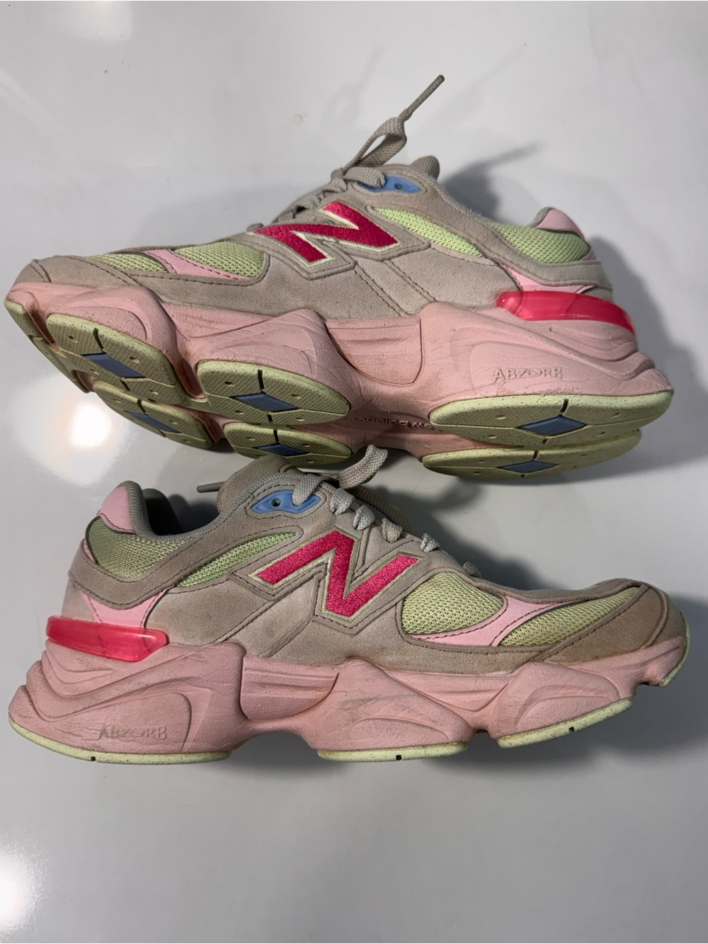 New Balance 9060 Grade School GS Gray Matter / Dragon Berry Size US 6.5